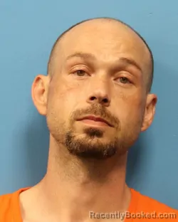 Mugshot of Thomas Adam Huff