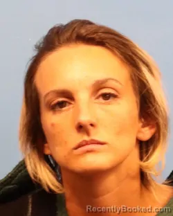 Mugshot of Quinzetta Moneisha Jews booked in Shelby County, Alabama on October 15, 2026