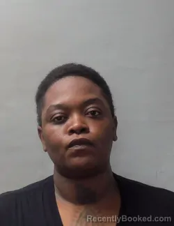Mugshot of SANTANA LATRICE ANN BAKER