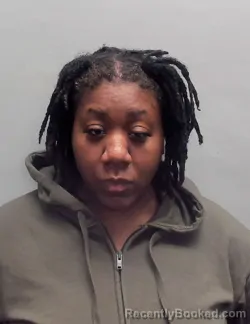 Mugshot of AMBER DELAINE GREEN