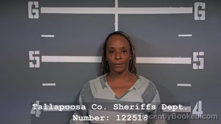 Mugshot of SHAQUITA SHONTE SANDERS booked in Tallapoosa County, Alabama on April 24, 2026