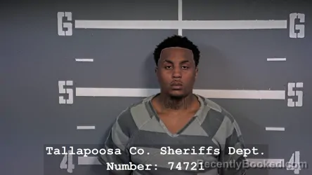 Mugshot of LADERAIN MARQUIES CRAYTON
