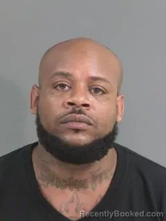 Mugshot of EMMANUEL MARCUS DRAYTON booked in Charleston County, South Carolina on March 15, 2026