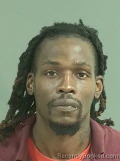 Mugshot of Kevon Devon Lamar Roberts booked in Charleston County, South Carolina on August 20, 2026