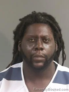 Mugshot of DIOVONNI MONTA GREENE booked in Charleston County, South Carolina on March 26, 2026