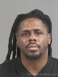 Mugshot of DERRICK YAKEEM FRASIER booked in Charleston County, South Carolina on March 25, 2026