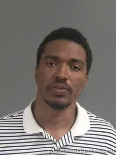 Mugshot of JULIUS DAUNTEZ CLEVELAND booked in Charleston County, South Carolina on April 4, 2026