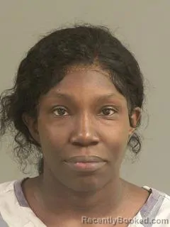 Mugshot of SHANTHINI LAQUANDA BURTON