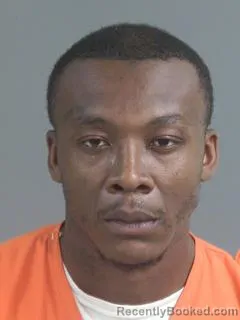 Mugshot of DANDRE SHAUNTAN FLOYD booked in Charleston County, South Carolina on May 18, 2026