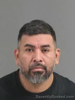Mugshot of RODRIGO LOPEZ SANTIAGO
