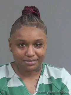 Mugshot of KHYASIA BRIONA NICHOLE ROBERTS