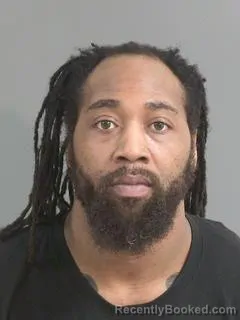 Mugshot of DIONNE LAMONT RICE JR booked in Charleston County, South Carolina on April 2, 2026