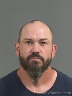 Mugshot of NATHANIEL CHRISTIAN VEAL booked in Charleston County, South Carolina on June 2, 2026