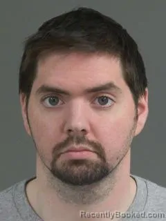 Mugshot of DANIEL ROLAND LEWELLYN GIBB