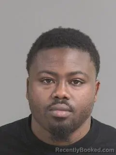 Mugshot of MARQUIS JAQUAN MOULTRIE booked in Charleston County, South Carolina on March 23, 2026