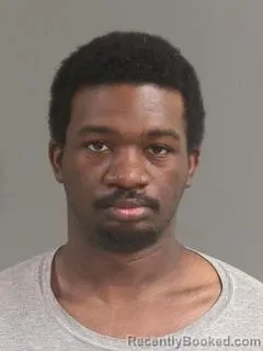 Mugshot of MARQUAVIUS HORTON booked in Charleston County, South Carolina on May 18, 2026
