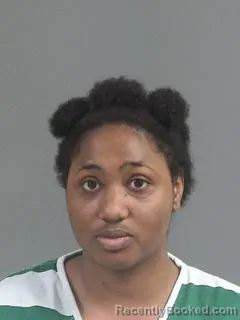 Mugshot of EMAREYA LACHELLE SMALLS booked in Charleston County, South Carolina on May 30, 2026