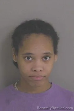 Mugshot of Akiya Lasha Mitchell