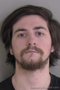 Mugshot of Hunter James Ernest