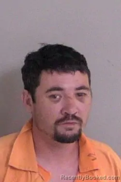 Mugshot of Tate Joseph Mouret