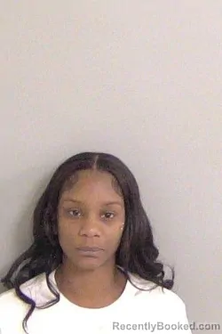 Mugshot of Rauanee Y Green