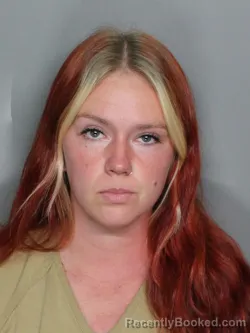 Mugshot of TAYLOR MARIE BAILEY