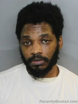 Mugshot of RAHEEN OMAR DUBOSE booked in Charlotte County, Florida on April 27, 2026