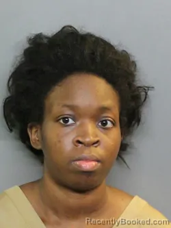 Mugshot of Tashea Tinelle Edmond booked in Charlotte County, Florida on October 11, 2026