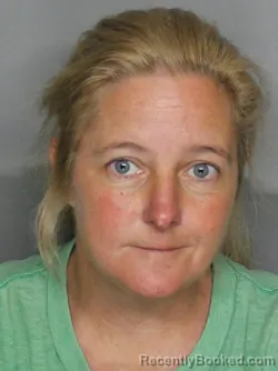 Mugshot of EDNA MICHELLE LABER