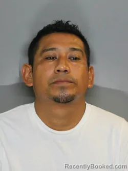 Mugshot of JOSELES PAUL MARCARIO HUINAC booked in Charlotte County, Florida on May 19, 2026