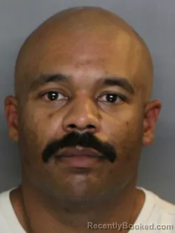 Mugshot of ORLANDO JAVAN MATSUMOTO booked in Charlotte County, Florida on April 10, 2026