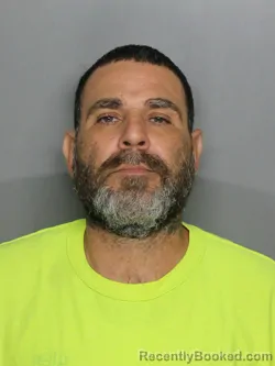 Mugshot of NORBERTO QUINONES LECHUGA