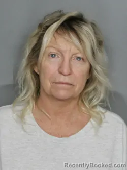 Mugshot of LAURA MISHELLE SWEETMAN