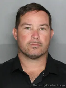 Mugshot of GORDON TRAVIS