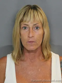 Mugshot of JENNIFER MARIE THOMAS booked in Charlotte County, Florida on May 19, 2026