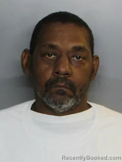 Mugshot of JOHN LEVELLE WILLIAMS booked in Charlotte County, Florida on April 8, 2026