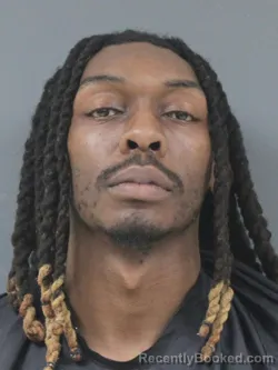 Mugshot of DENZEL GULLATTE