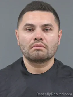 Mugshot of Mauricio Gomez