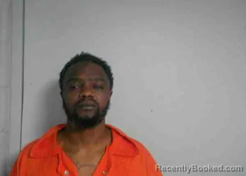 Mugshot of MICHAEL DARRON SMITH