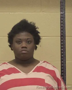 Mugshot of LECOURIEA SHANAY MCCALL