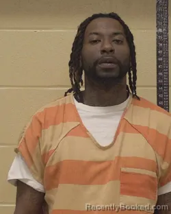 Mugshot of ROYMELLO CARVORISIER HOWARD