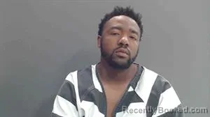 Mugshot of DEVON DWAYNE COLVIN