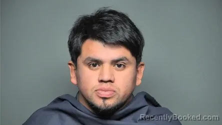 Mugshot of ARATH ISAAC CRUZ CONTADOR