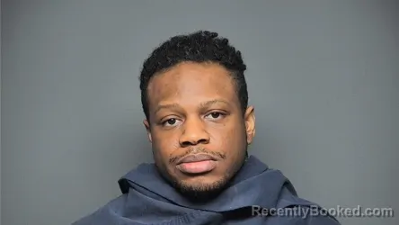 Mugshot of DMADRAE JAQUIN GILL