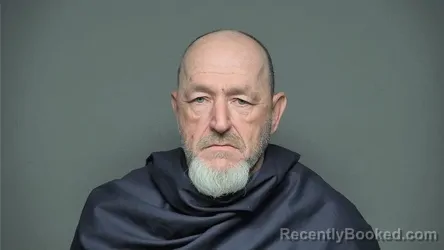 Mugshot of JOHNNY WAYNE ROBERTSON