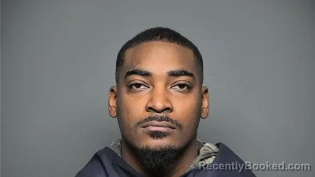 Mugshot of QUAVARIUS RONTA MEADOWS