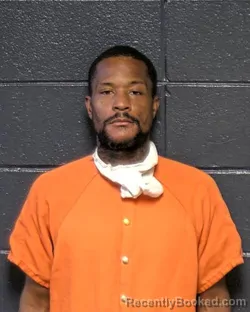 Mugshot of TYRONE G THOMAS booked in DeSoto County, Louisiana on May 30, 2026