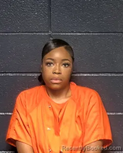 Mugshot of TYSHANA OCRESHA SMITH booked in DeSoto County, Louisiana on June 7, 2026