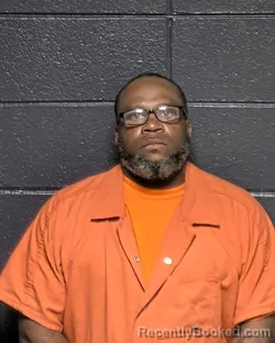 Mugshot of BRANDON R MURRAY