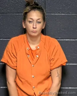 Mugshot of SARA DAVIS